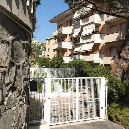 La Casetta - Gaslini E Boccadasse - Private Parking & Garden Генуя