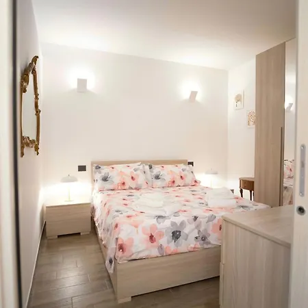 La Casetta - Gaslini E Boccadasse - Private Parking & Garden Генуя